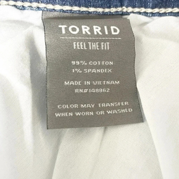 Torrid Medium Wash Boyfriend Straight Jeans Women's Plus Size 14 Regular - Picture 7 of 8